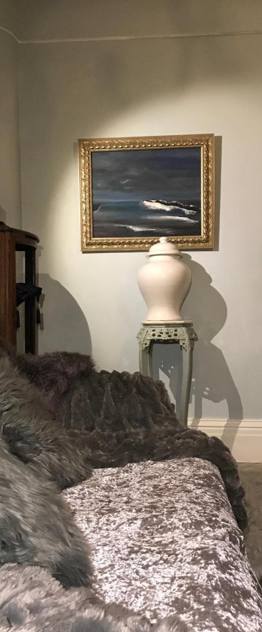 Bel'S Inn Bed And Breakfast 金斯顿 外观 照片