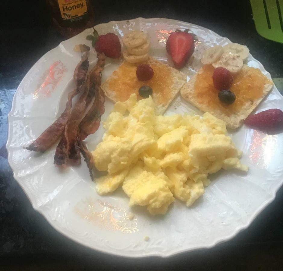 Bel'S Inn Bed And Breakfast 金斯顿 外观 照片