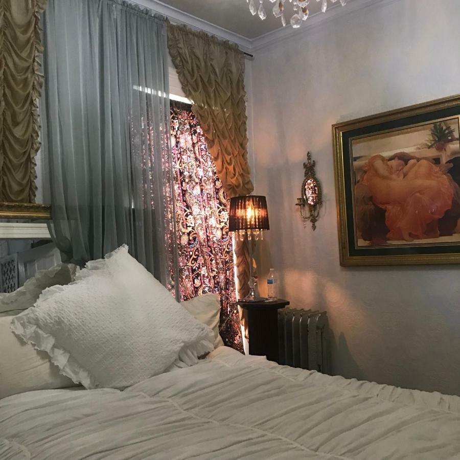 Bel'S Inn Bed And Breakfast 金斯顿 外观 照片