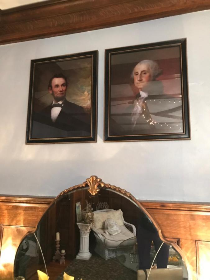 Bel'S Inn Bed And Breakfast 金斯顿 外观 照片